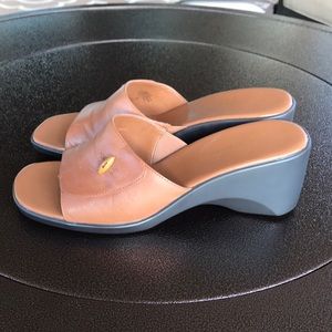 Easy Spirit Sunfishs Brown Leather Platforms Wedge